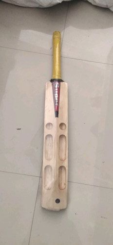 Plain 1kg Scoop Tennis Cricket Bat, Feature : Premium Quality, Termite Resistance