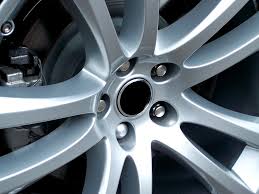 Polished 10Kg Aluminum Alloy Wheel, Feature : Fine Finishing, Non Breakable, Rustproof, Stylish Look