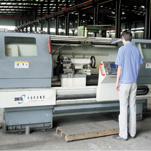 CNC Lathe Machine Service