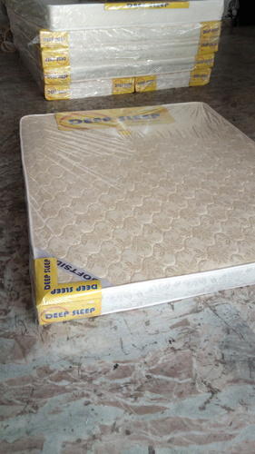 Polyester bed Mattress