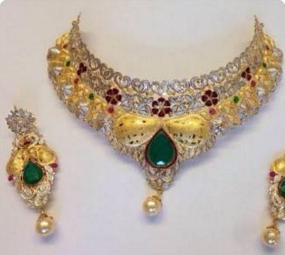 Gold necklace, Occasion : Party, Wedding