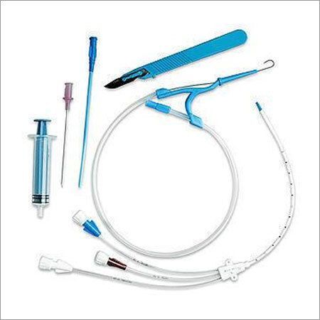 Plastic Triple Lumen Catheter, for Hospital, Length : 20-40cm - Rudra ...