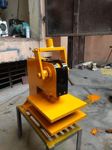 Action Ruuber Rubber Slippers making machine, for Daily Wear, Gender : Female