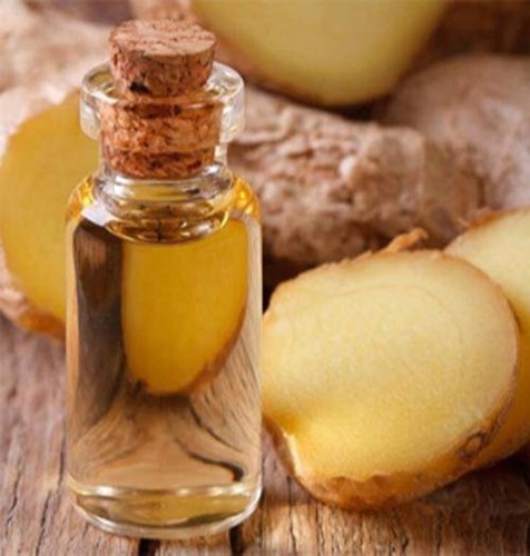 Ginger Rhizome Oil, for Medicine, Form : Liquid