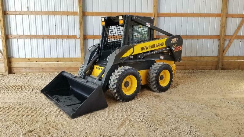 2004 new holland ls180 wheeled skid steer loader