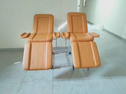 Mentok Stainless Steel Blood Donor Chair, Feature : Easy Operate, Moveable