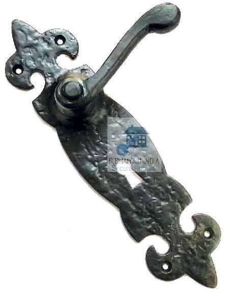 Polished Malleable Cast Iron Ornamental Lever Latch, for Window, Door, Feature : Durable, Easy To Hold