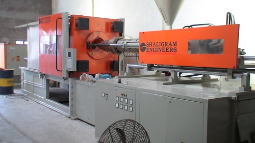 Chair Moulding Machine