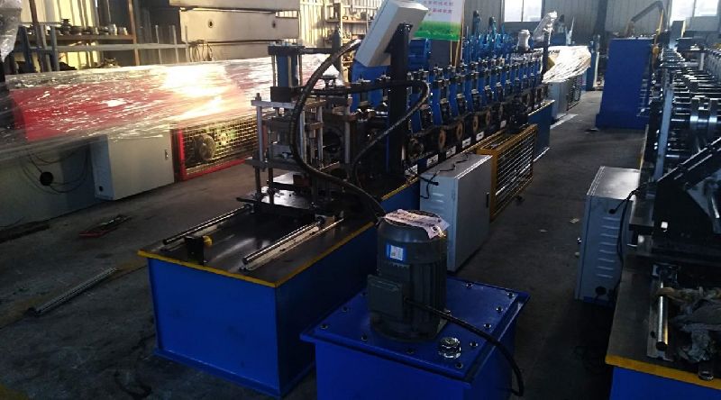 Roll Up shutter Door cold roll forming machine