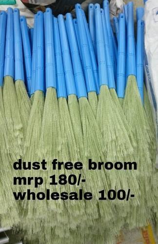 Plain plastic broom, Feature : Easy Cleaning