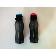 Tupperware Fliptop Plastic Water Bottle