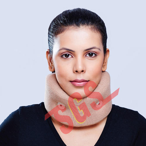 CERVICAL COLLAR WITH SUPPORT