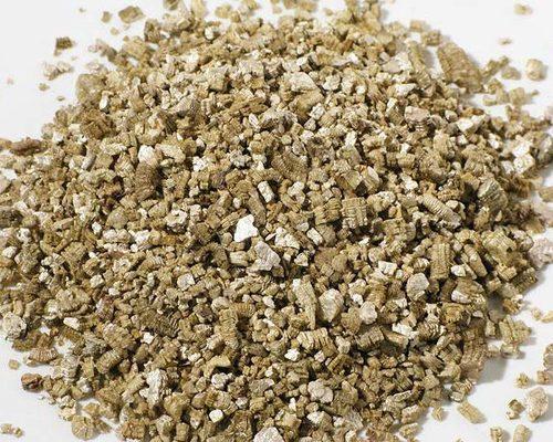 Industrial Vermiculite, Packaging Type : Packet