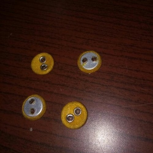 Round Aluminium Yellow Fabric Button