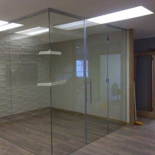 Saint Gobain Frameless Glass Doors, For Windows Partitions