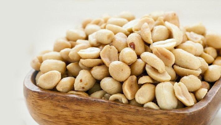 Roasted Split Peanuts