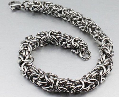 Polished Silver Roman Chain, Feature : Good Quality, Perfect Shape, Shiny Look