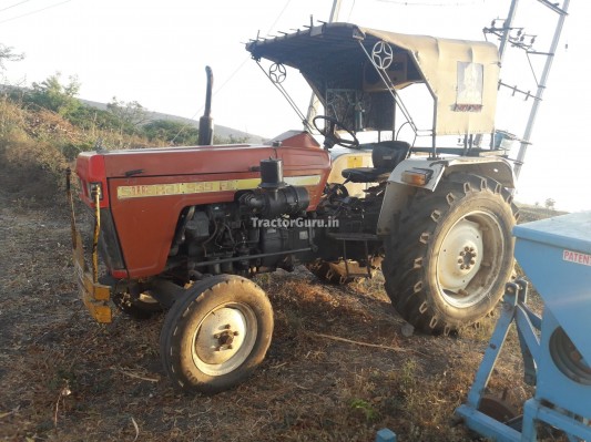Swaraj 939 FE Tractor
