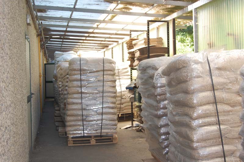 Pure Pine Wood Pellets For Pellet Stove