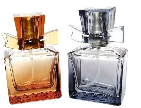 Cosmetic Fragrance, Packaging Type : Bottle