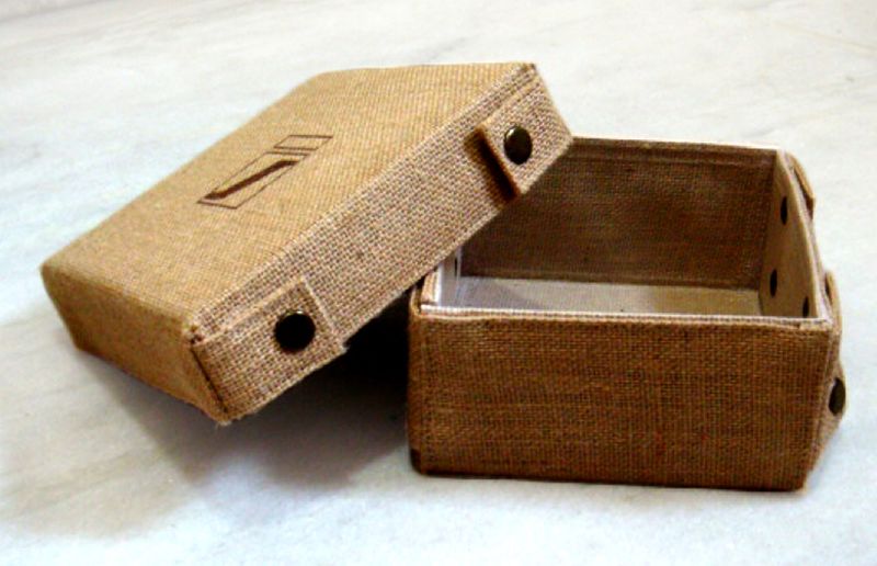 Rectangle Jute box., for Gifts, Home Decor, Industrial Use, Packaging, Feature : Fine Finishing