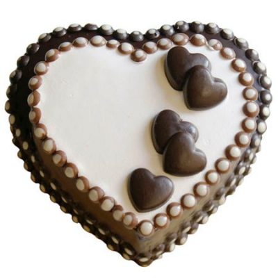 Heart Shaped Chocolate Cake, Taste : Sweet