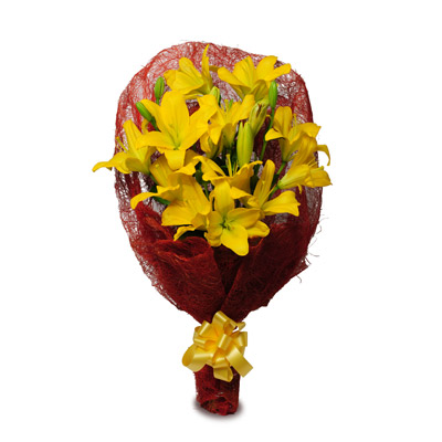 Organic Yellow Flower Bouquet, for Decoration, Occasion : Birthdays