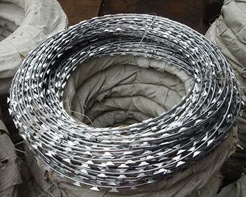 Single Razor Wire Fencing