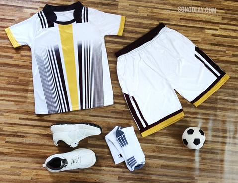Polyester Kids Football Jersey, for Sports Wear, Feature : Anti-Wrinkle, Easily Washable, Skin Friendly