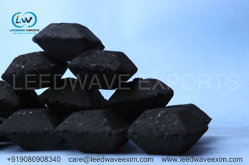 Coconut shefll charcoal briquettes for restaurent