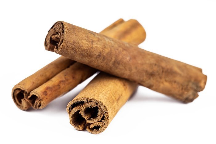 Sun Drying cinnamon stick, Certification : FSSAI Certified