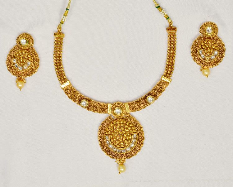 Elegant Kundan Beaded Necklace Set, Style : Antique, Modern