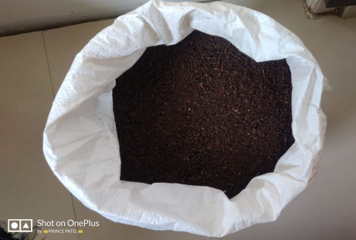 Organic Cow Dung Manure, for Agriculture, Standard : Bio Grade
