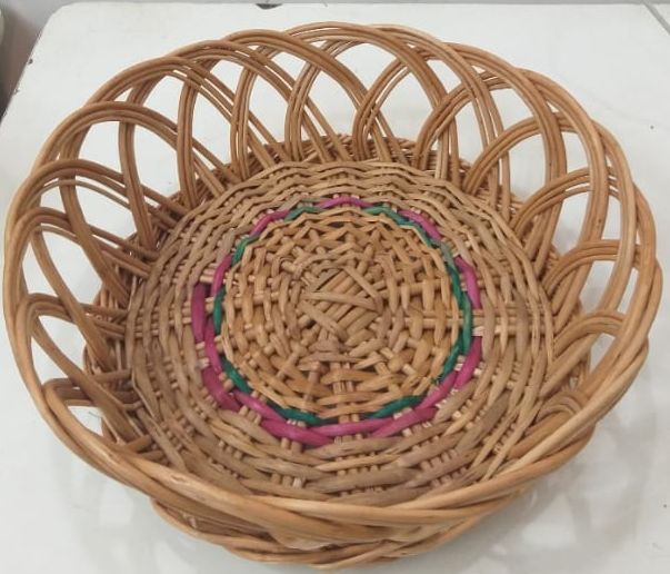 Round Willow Wicker fresh fruit basket, Color : Natural Wood Colour