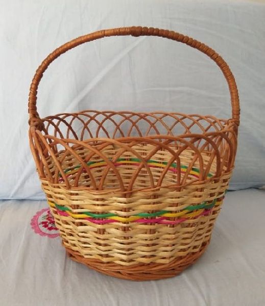 Polished Willow Wicker Vegetable Basket, Size : Standard