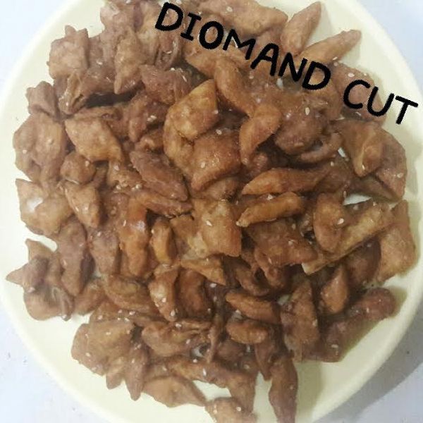 Diamond Cut Biscuits, Color : Brown