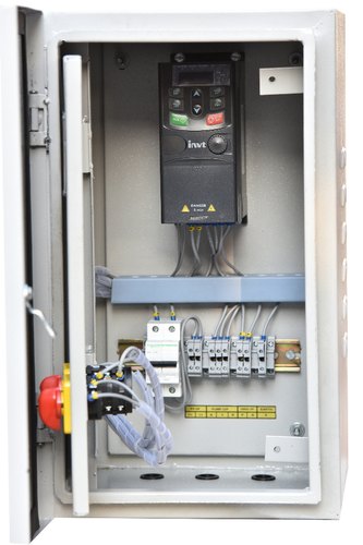 4 Way Rectangle Single Phase Solar VFD Pump Drive, for Industries, Certification : ISI Certified