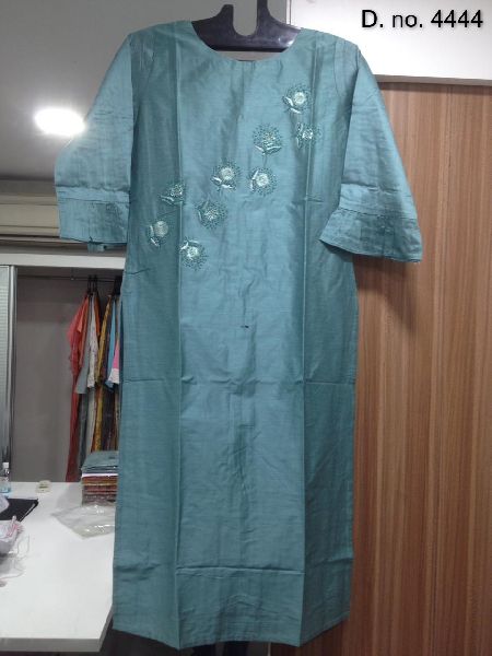 Round Neck Plain Cotton Tunic Kurti, Size : M, XL, XXL