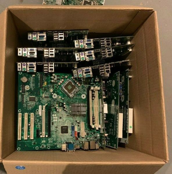 Computer Motherboard Scrap, Condition : Used, Packaging Type : Green