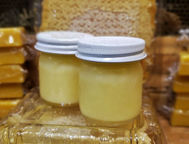 Royal Jelly, for Foods, Medicines, Packaging Size : 250gm, 500gm