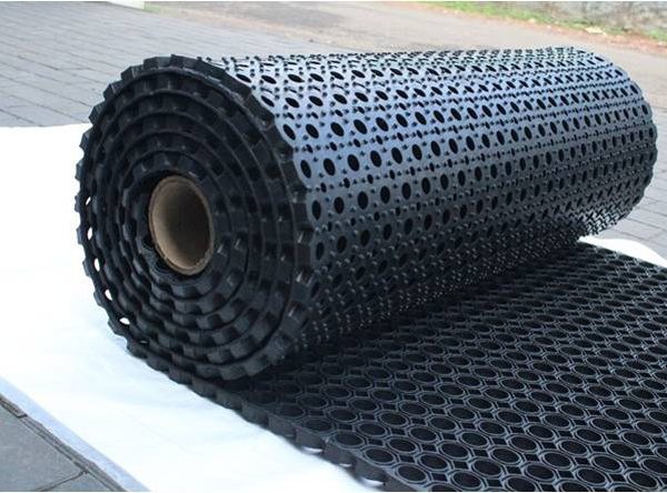 Octagon Rubber Mat Roll, for Home, Hotel, Office, Size : 1 x 7.5 Mtr