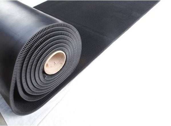 Stud Rubber Mat Roll