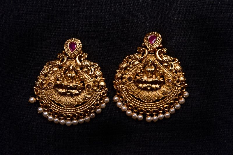 Antique Gold Polished Temple Earring, Packaging Type : Fabric Bag, Plastic Box, Plastic Packet, Velvet Box