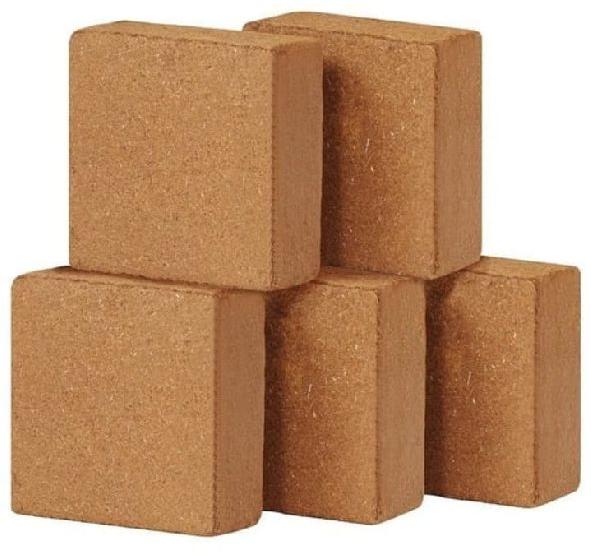 Common Coconut Husk, for Making Blocks, Packaging Type : Plastic Packets
