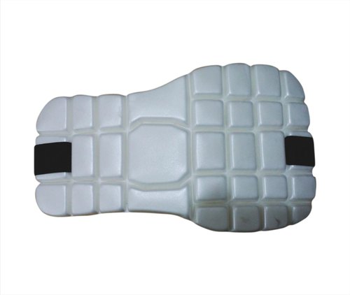 Poly Fibre Cricket Chest Guard, Feature : Comfortable, Inner Pockets, Light Weight