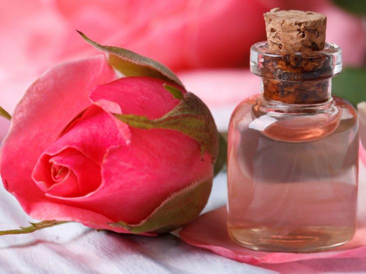 Pure Rose Water, for Cooking, Facial Cleanser, Fregnence, Health Care, Skin Care, Form : Liquid