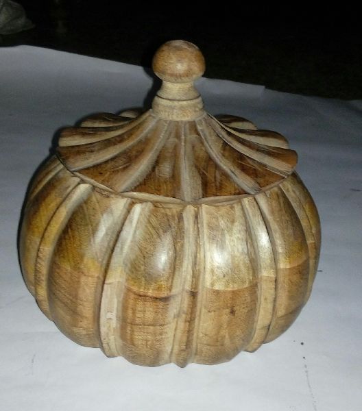 Polished Wooden Pot, for Decorating Flower, Style : Antique