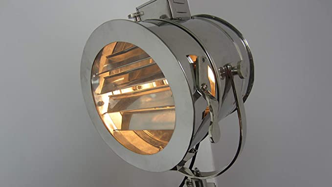 Tripod floor lamp spotlights