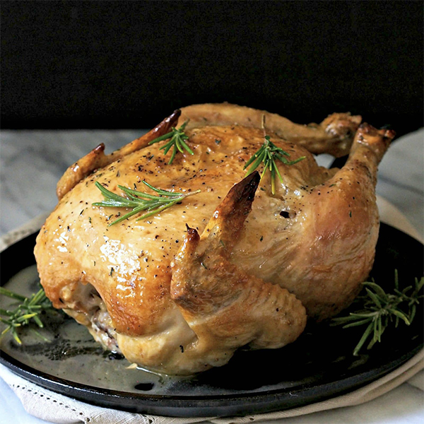 Roasted and Stuffed Whole Chicken, for Hotel, Restaurant, Pub, Packaging Size : 1 Kg (Approx)