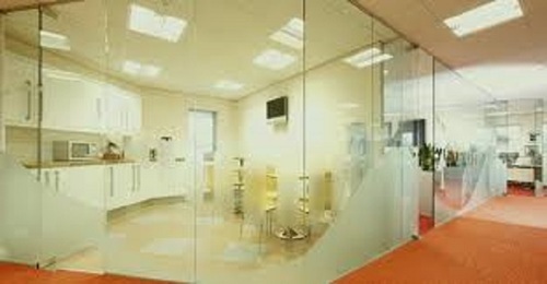 modular glass partition